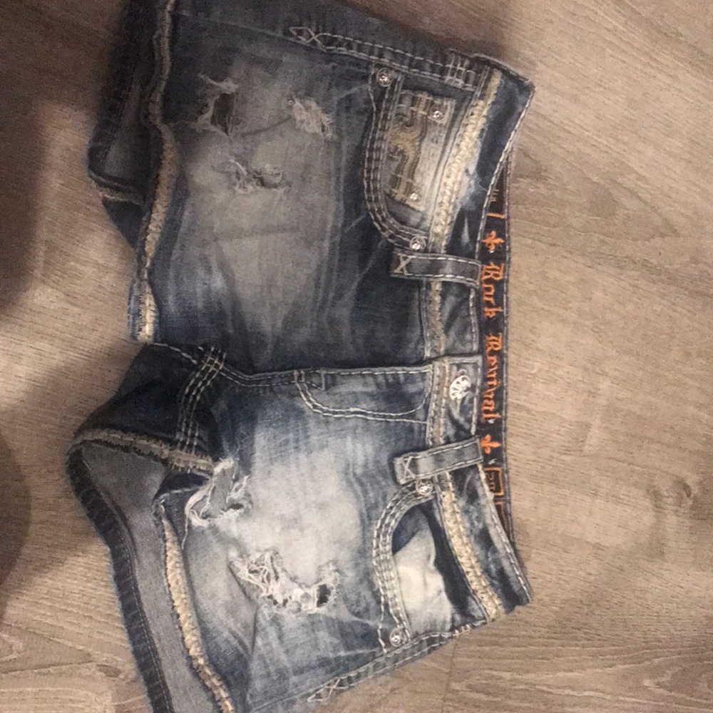 Rock revival size 29